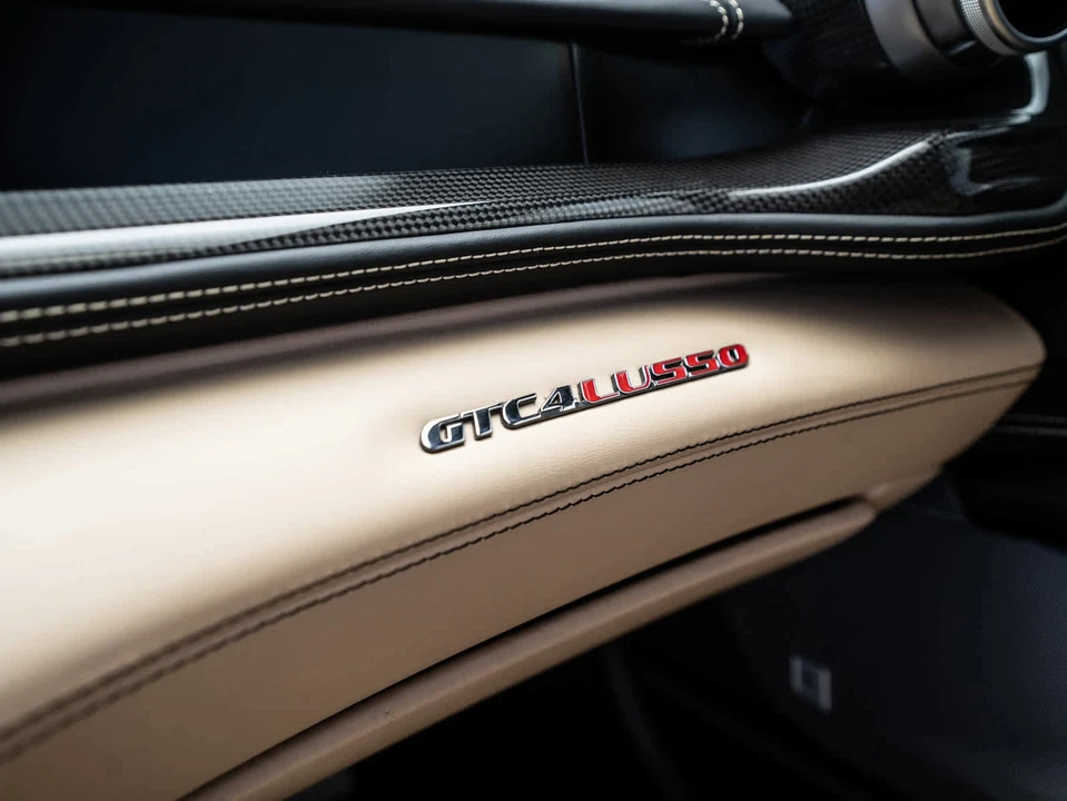2018 Ferrari GTC4Lusso - Image 30 of 31