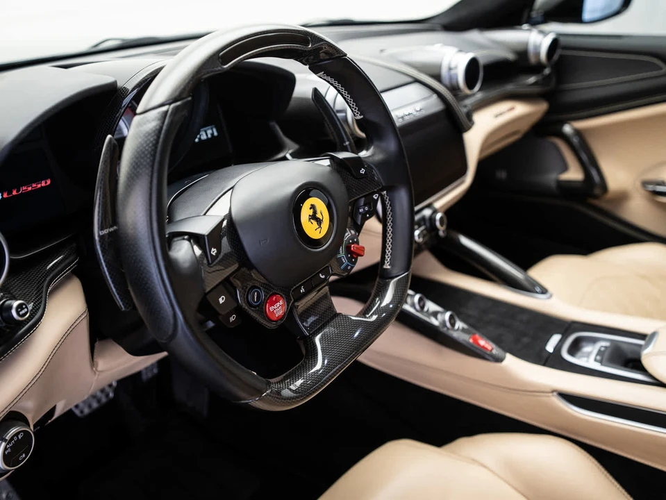 2018 Ferrari GTC4Lusso - Image 18 of 31