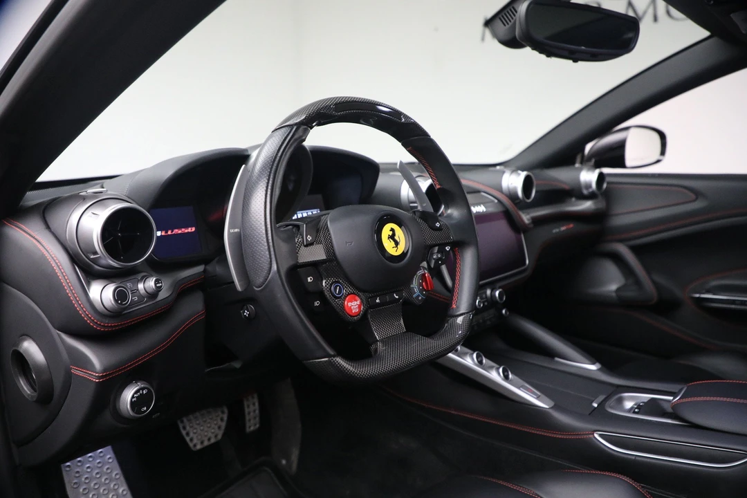 2018 Ferrari GTC4Lusso - Image 14 of 30
