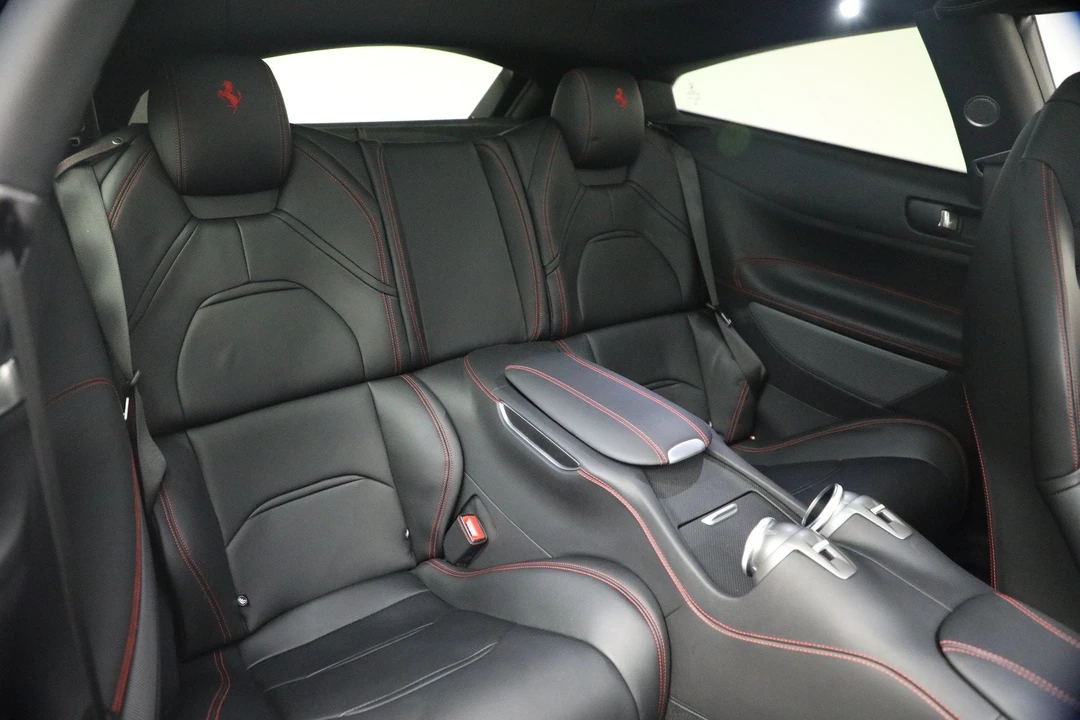 2018 Ferrari GTC4Lusso - Image 21 of 30