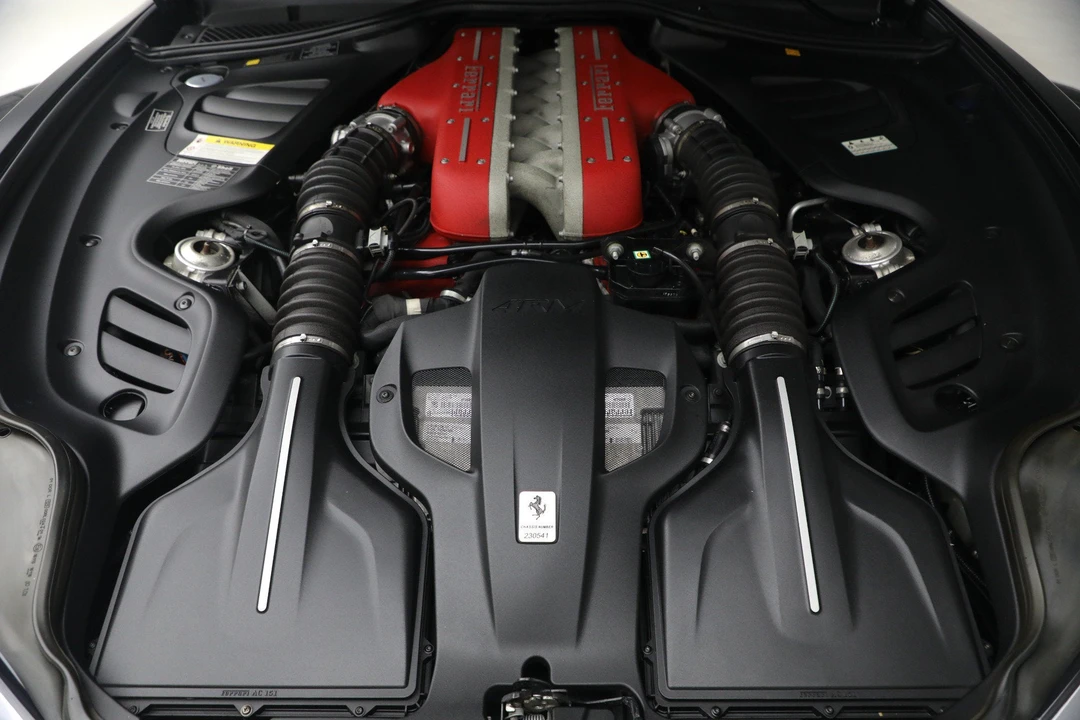 2018 Ferrari GTC4Lusso - Image 29 of 30