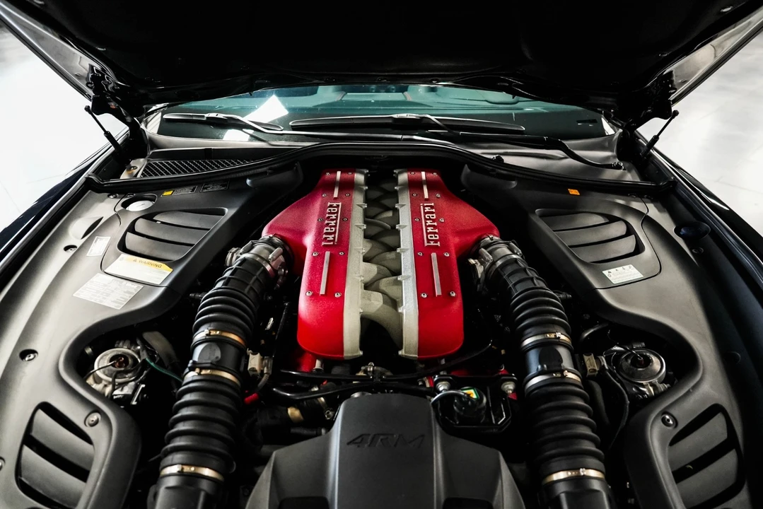 2018 Ferrari GTC4Lusso - Image 24 of 25