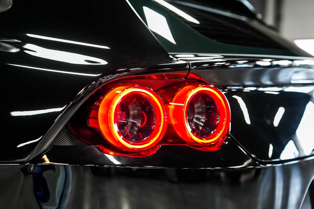 2018 Ferrari GTC4Lusso - Image 9 of 25