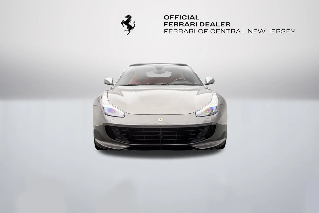 2018 Ferrari GTC4Lusso - Image 8 of 31