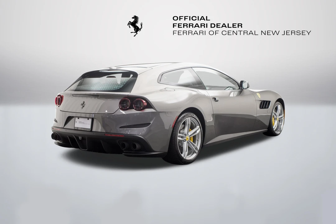 2018 Ferrari GTC4Lusso - Image 3 of 31