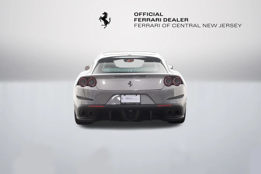 2018 Ferrari GTC4Lusso - Image 4 of 31