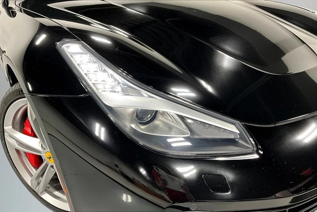 2018 Ferrari GTC4Lusso - Image 30 of 31