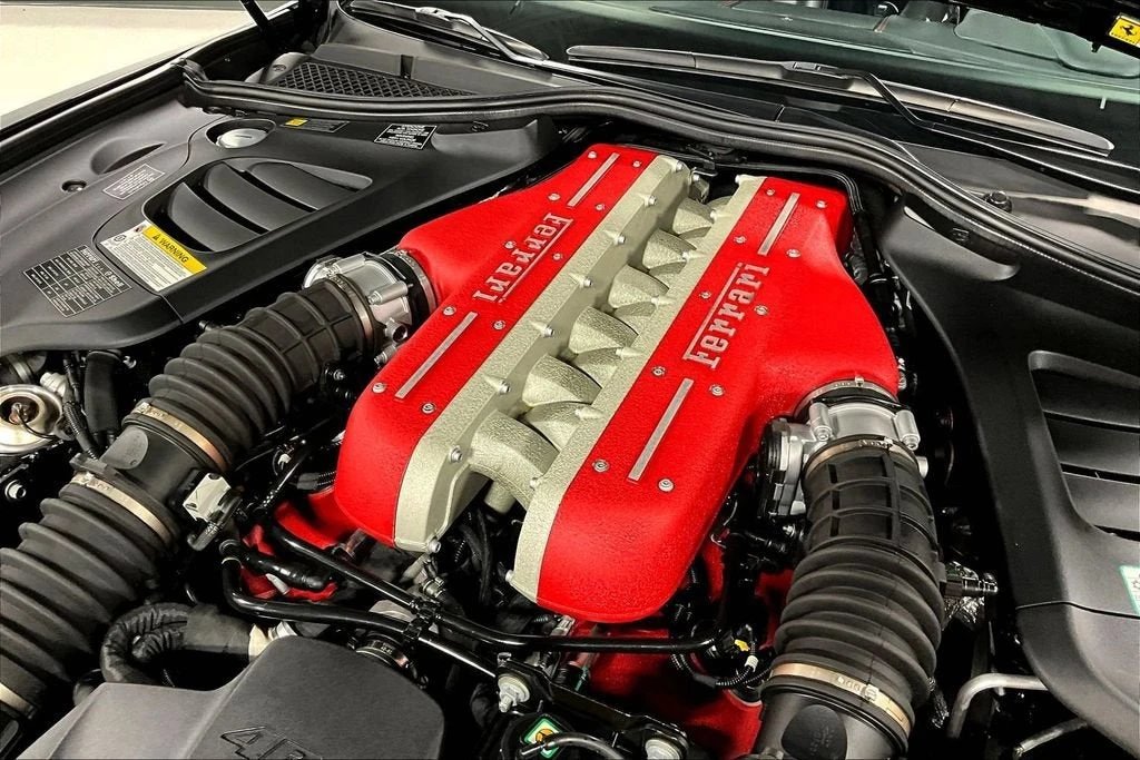 2018 Ferrari GTC4Lusso - Image 29 of 31