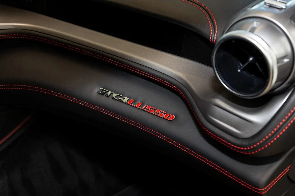 2018 Ferrari GTC4Lusso - Image 14 of 31