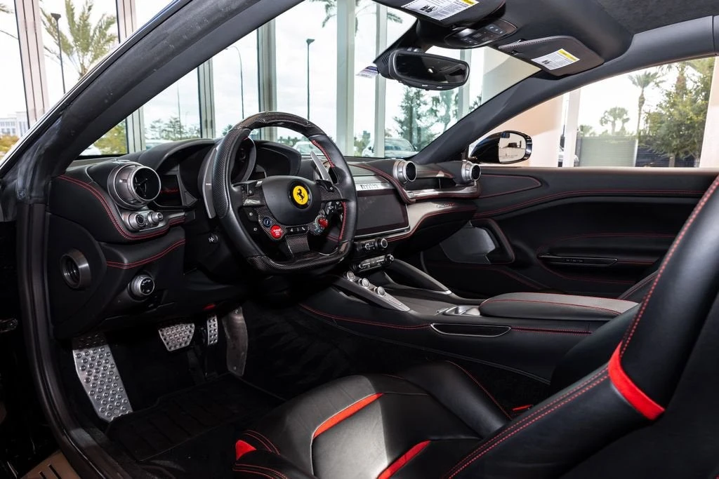 2018 Ferrari GTC4Lusso - Image 18 of 31