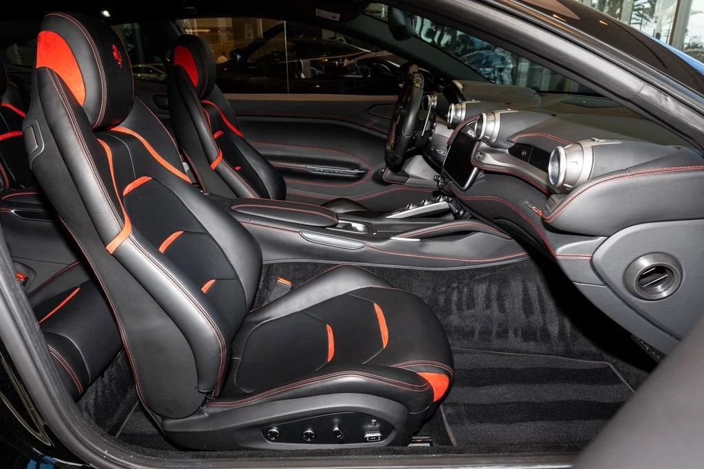 2018 Ferrari GTC4Lusso - Image 11 of 31