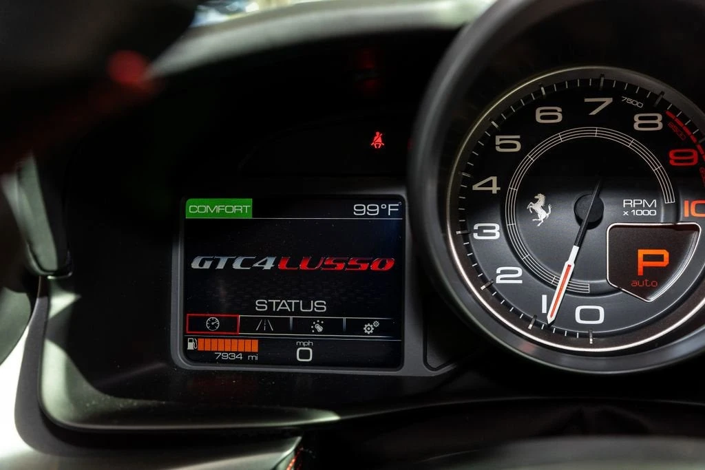 2018 Ferrari GTC4Lusso - Image 24 of 31