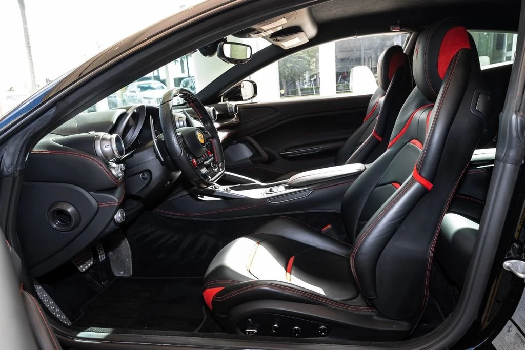 2018 Ferrari GTC4Lusso - Image 31 of 31