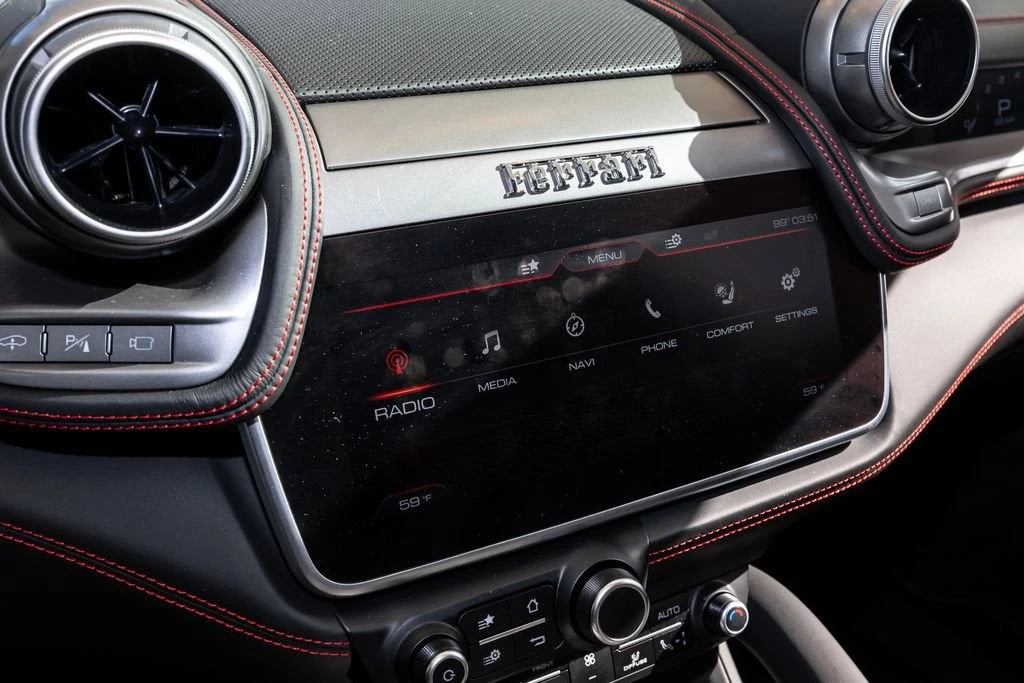 2018 Ferrari GTC4Lusso - Image 26 of 31