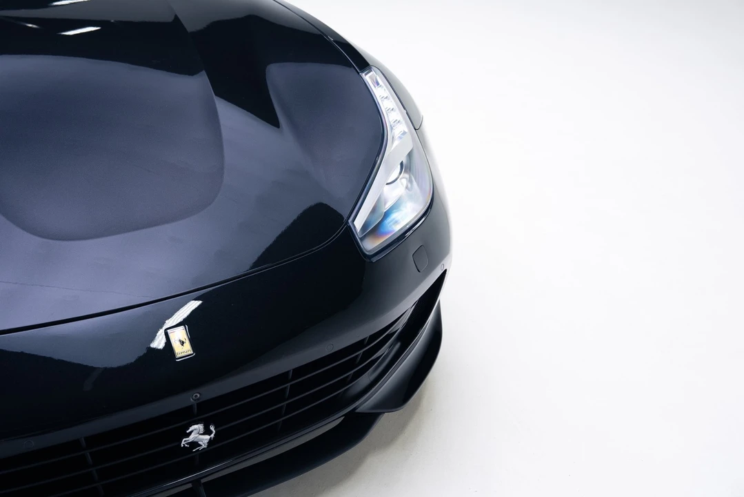 2018 Ferrari GTC4Lusso - Image 9 of 12