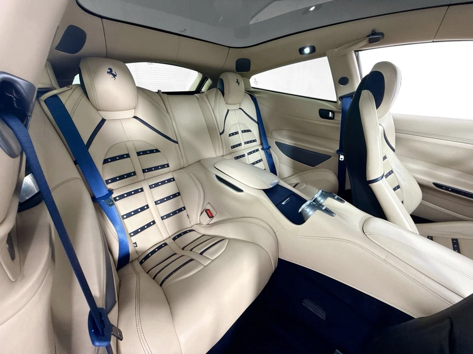 2018 Ferrari GTC4Lusso - Image 22 of 31