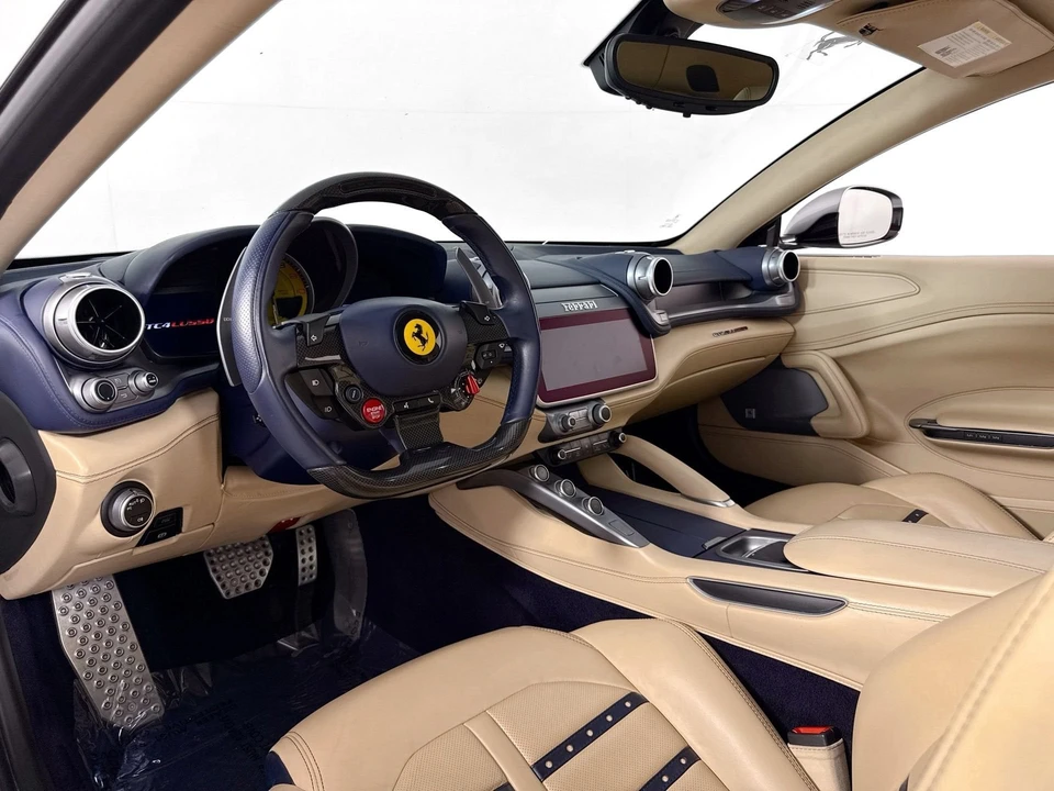2018 Ferrari GTC4Lusso - Image 20 of 31