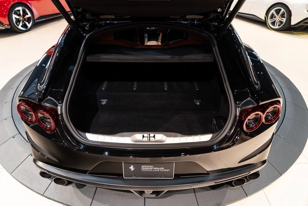 2018 Ferrari GTC4Lusso - Image 23 of 31
