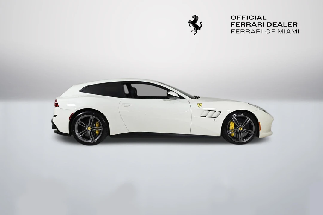 2018 Ferrari GTC4Lusso - Image 10 of 31