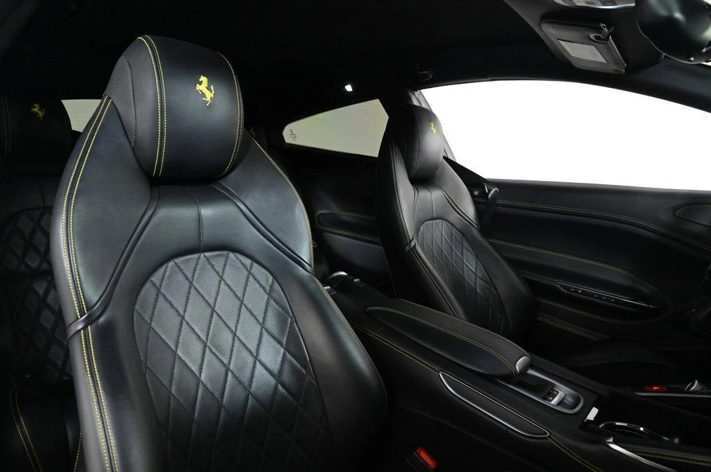 2018 Ferrari GTC4Lusso - Image 18 of 31