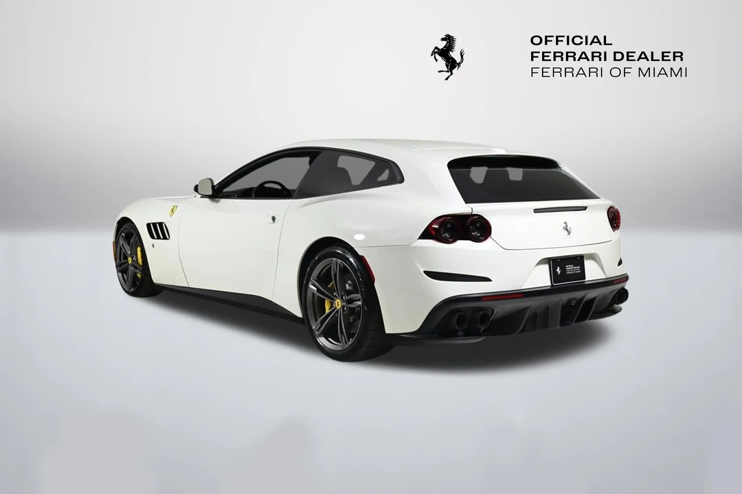 2018 Ferrari GTC4Lusso - Image 2 of 31