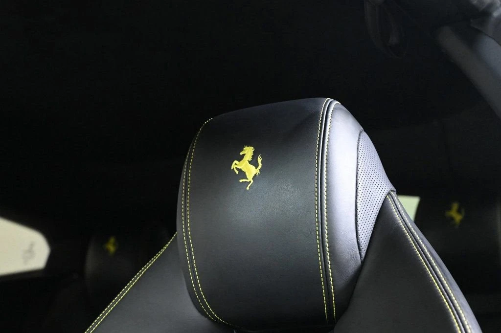 2018 Ferrari GTC4Lusso - Image 23 of 31