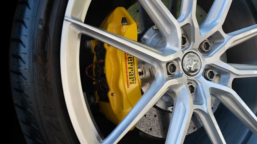 2018 Ferrari GTC4Lusso - Image 31 of 31