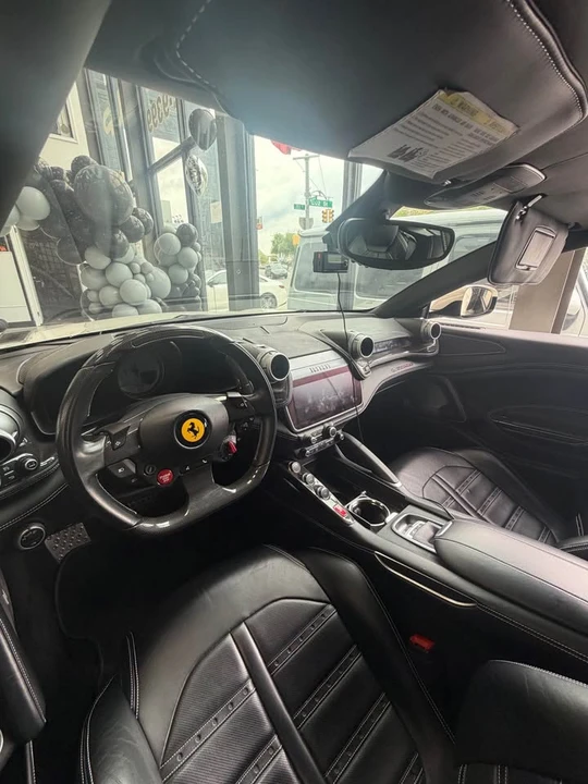 2018 Ferrari GTC4Lusso - Image 4 of 4
