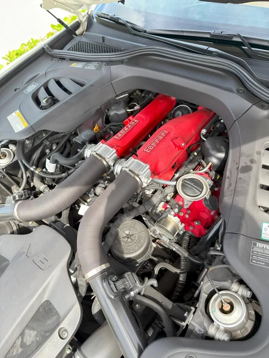 2018 Ferrari GTC4Lusso T - Image 11 of 18