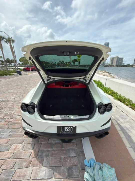 2018 Ferrari GTC4Lusso T - Image 12 of 18