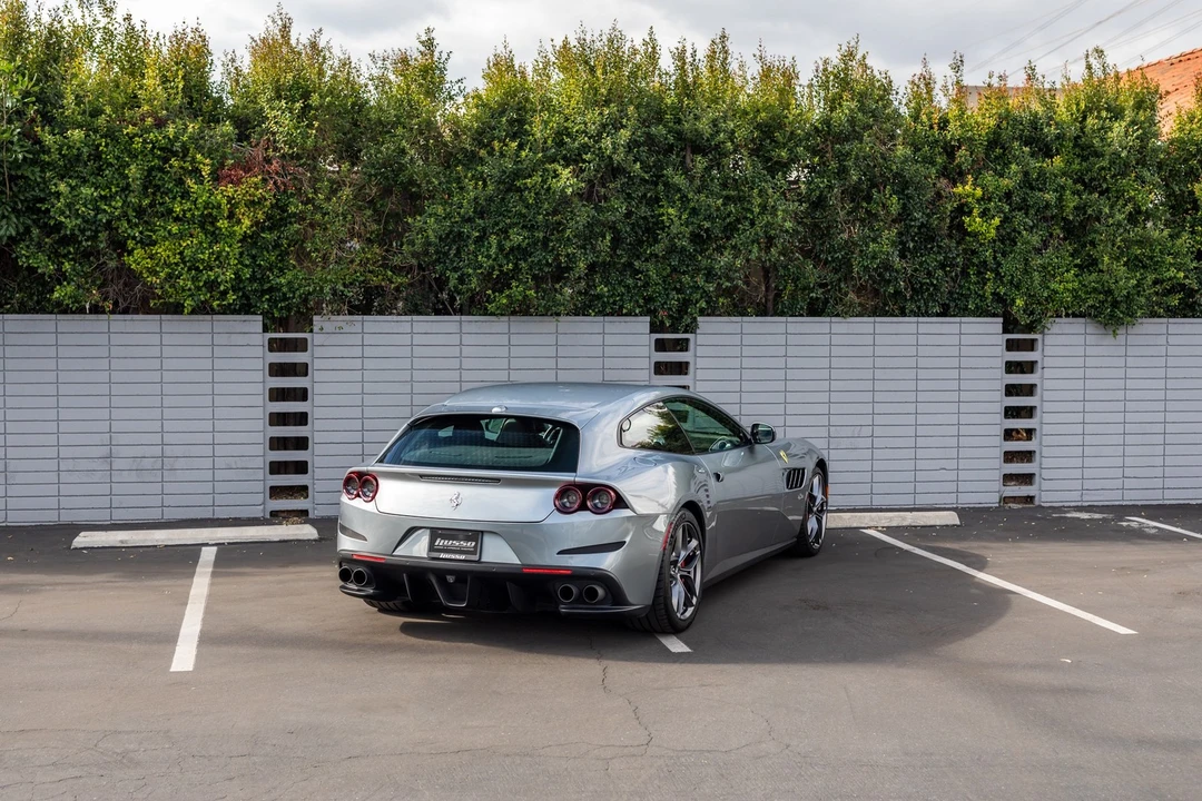 2018 Ferrari GTC4Lusso - Image 31 of 31