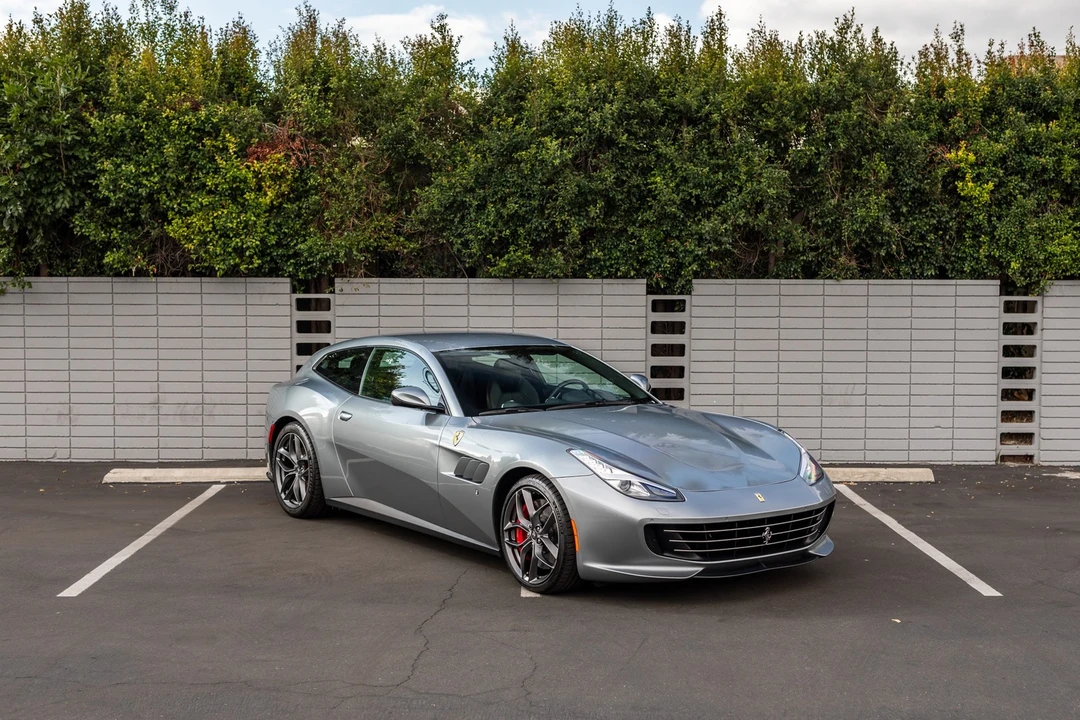 2018 Ferrari GTC4Lusso - Image 11 of 31