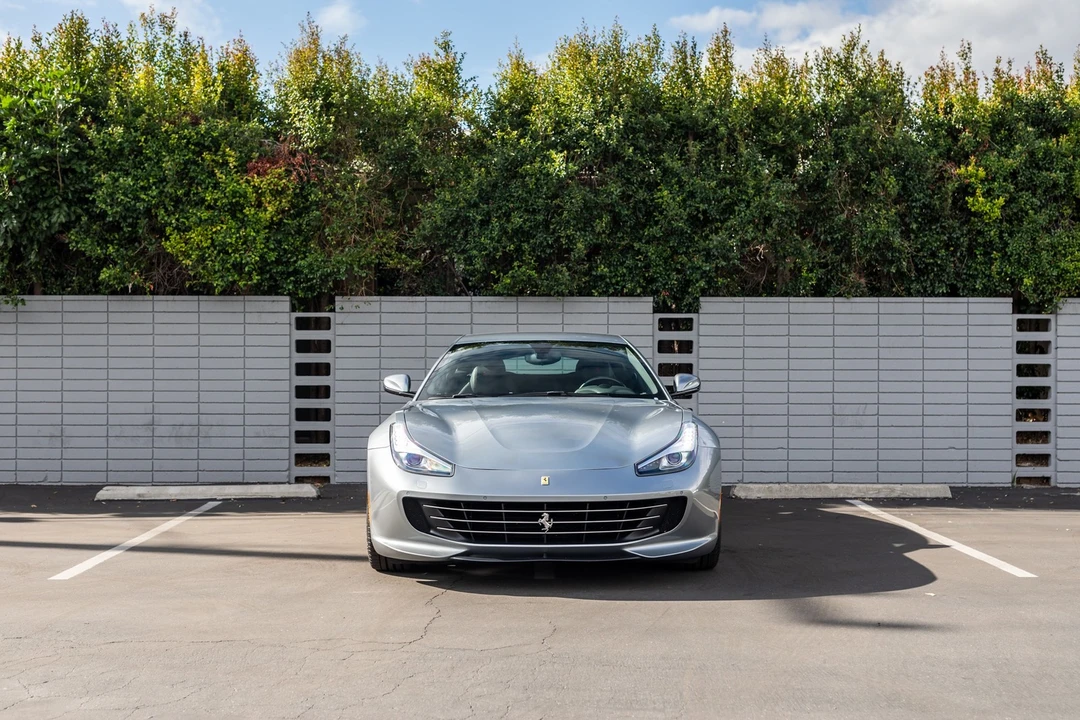 2018 Ferrari GTC4Lusso - Image 13 of 31