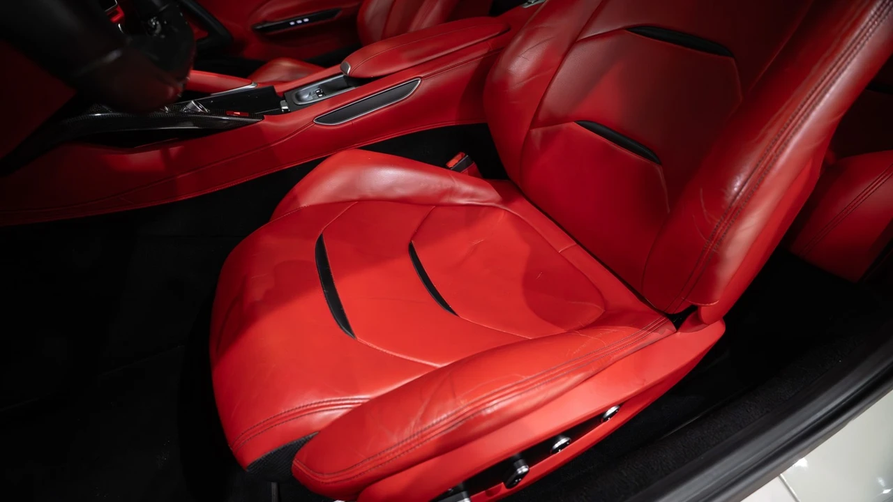 2018 Ferrari GTC4Lusso T - Image 18 of 21