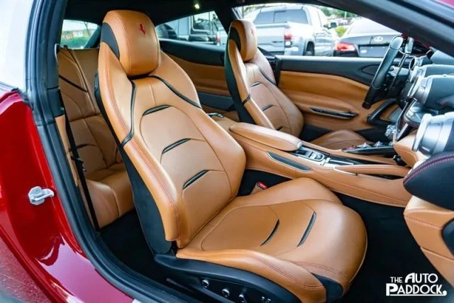 2018 Ferrari GTC4Lusso T - Image 23 of 31