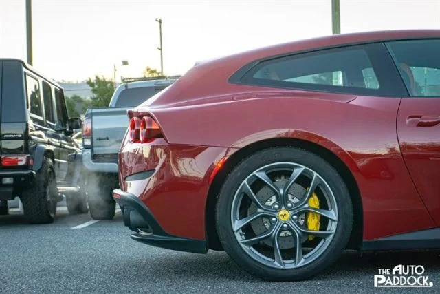 2018 Ferrari GTC4Lusso T - Image 16 of 31