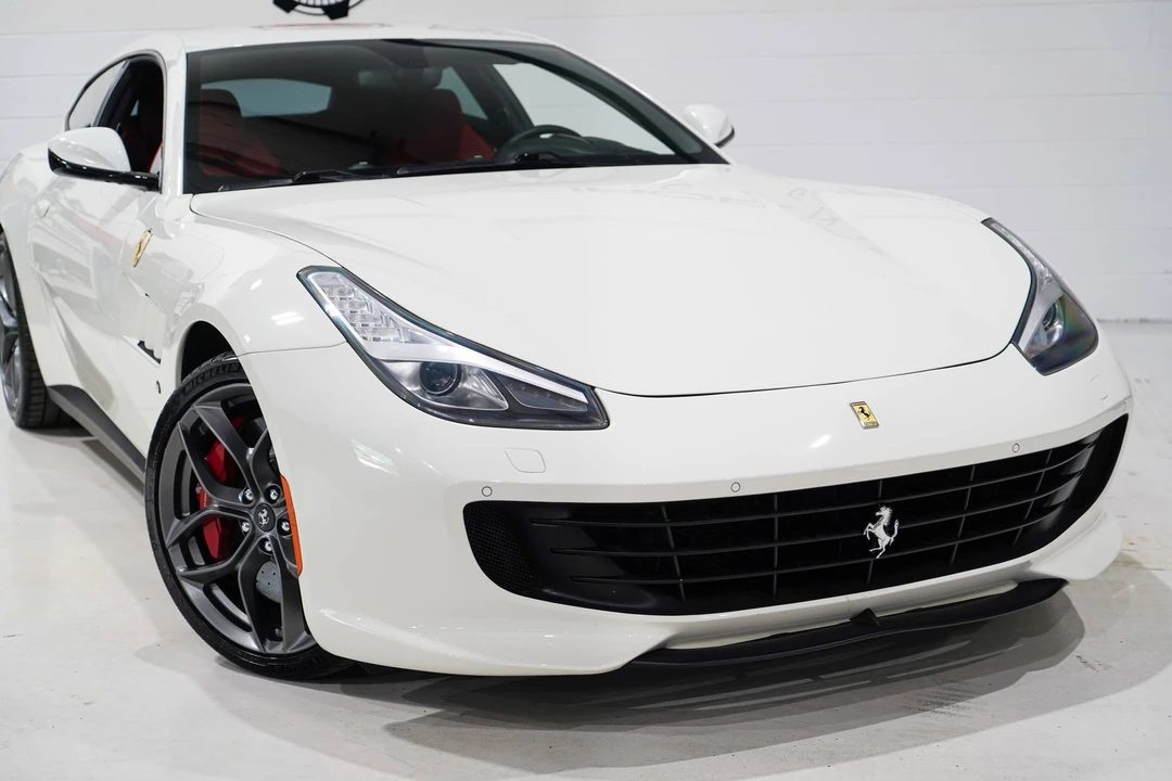 2018 Ferrari GTC4Lusso T - Image 25 of 31