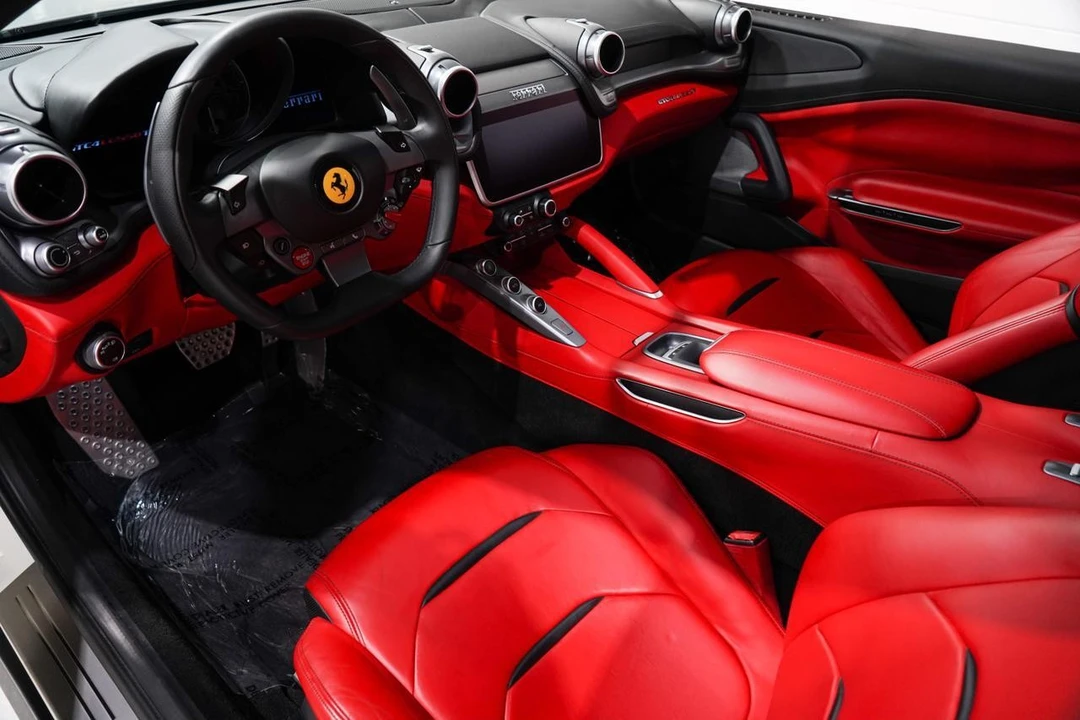 2018 Ferrari GTC4Lusso T - Image 2 of 21