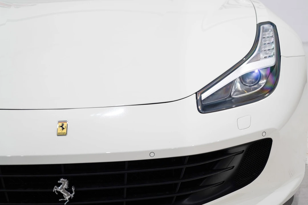2018 Ferrari - Image 29 of 31