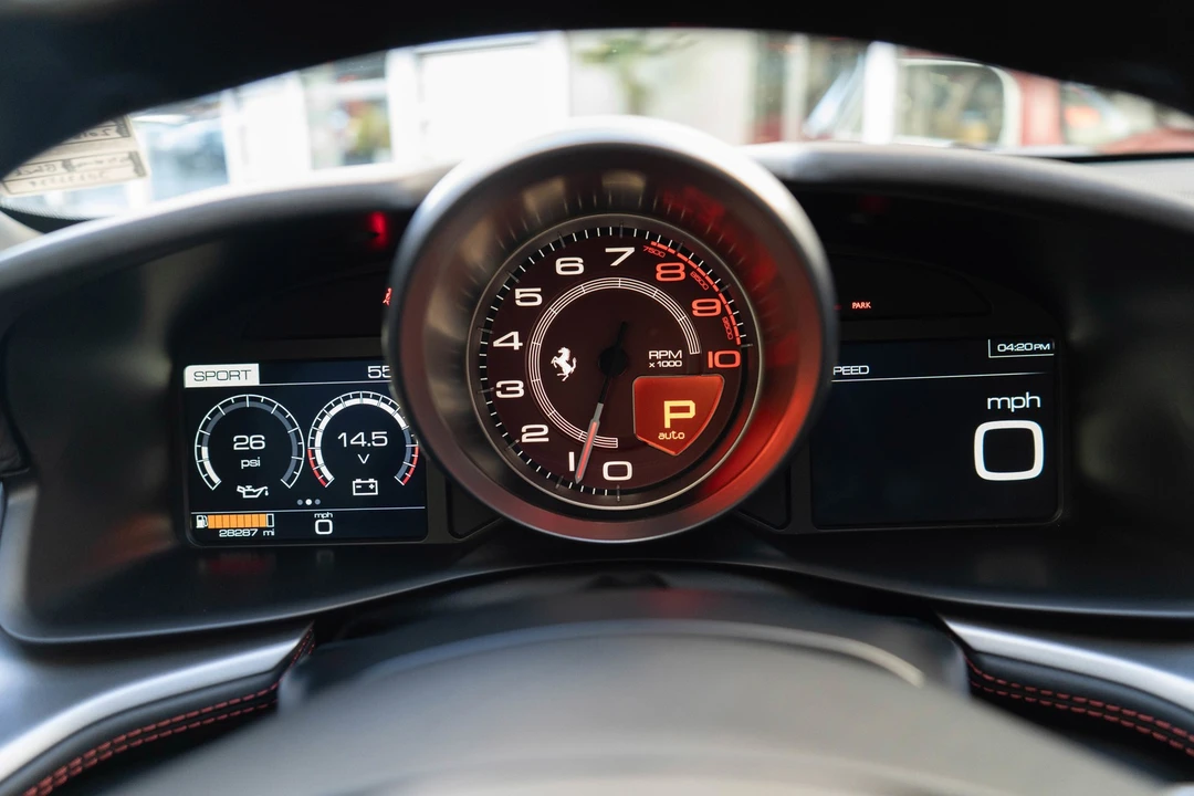 2018 Ferrari GTC4Lusso T - Image 19 of 21