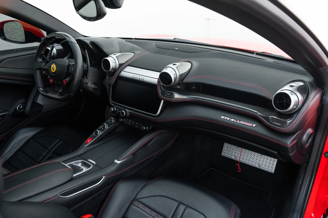 2018 Ferrari GTC4Lusso T - Image 15 of 21