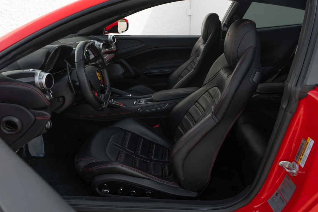 2018 Ferrari GTC4Lusso T - Image 6 of 21