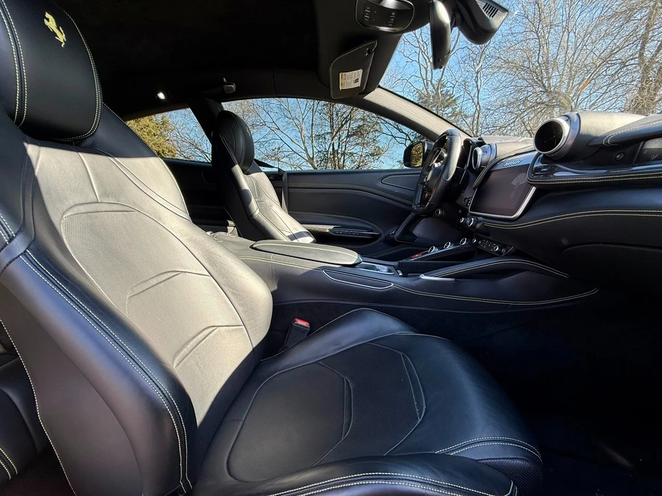 2018 Ferrari GTC4Lusso - Image 21 of 31