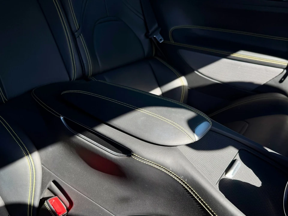 2018 Ferrari GTC4Lusso - Image 26 of 31