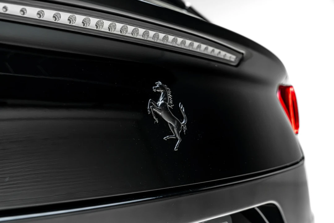 2018 Ferrari GTC4Lusso T - Image 27 of 31