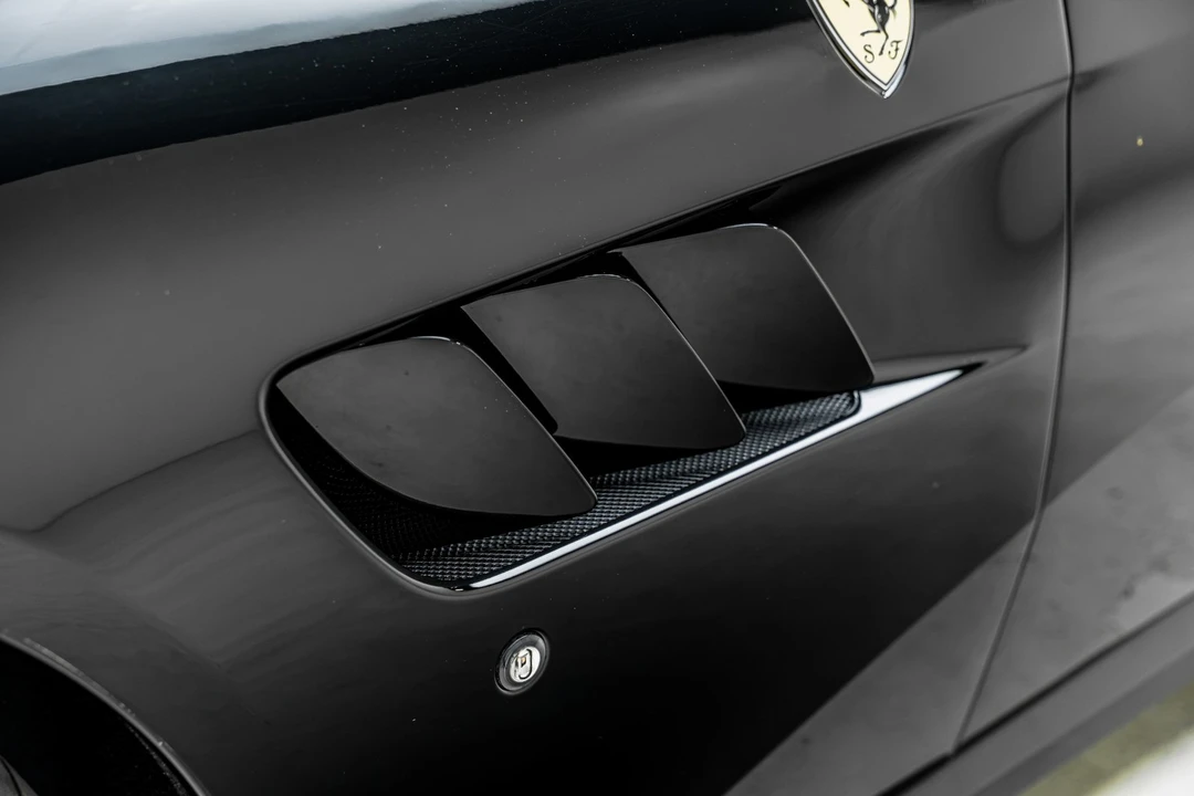 2018 Ferrari GTC4Lusso T - Image 21 of 31
