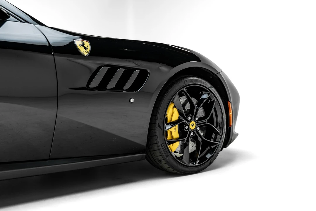 2018 Ferrari GTC4Lusso T - Image 15 of 31