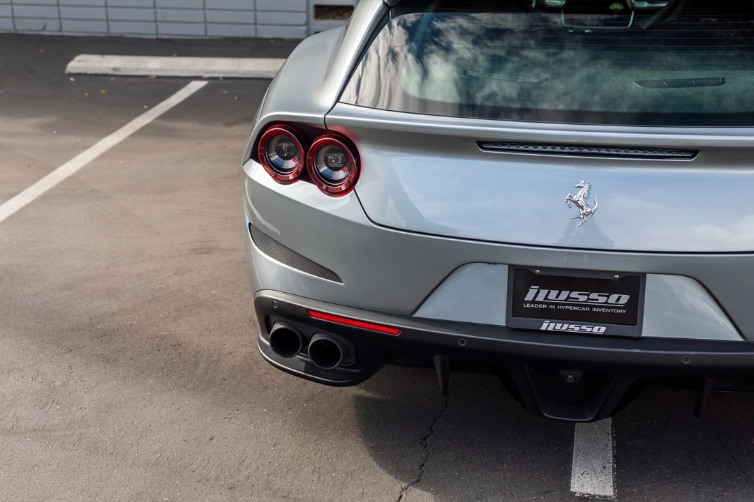 2018 Ferrari GTC4Lusso T - Image 28 of 31