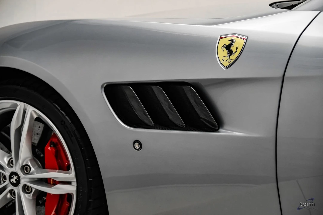 2018 Ferrari GTC4Lusso - Image 30 of 31