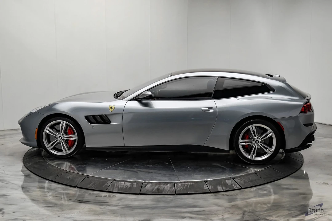 2018 Ferrari GTC4Lusso - Image 7 of 31